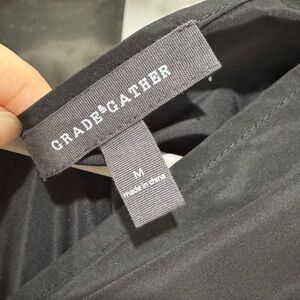 Grade & Gather Black Top
